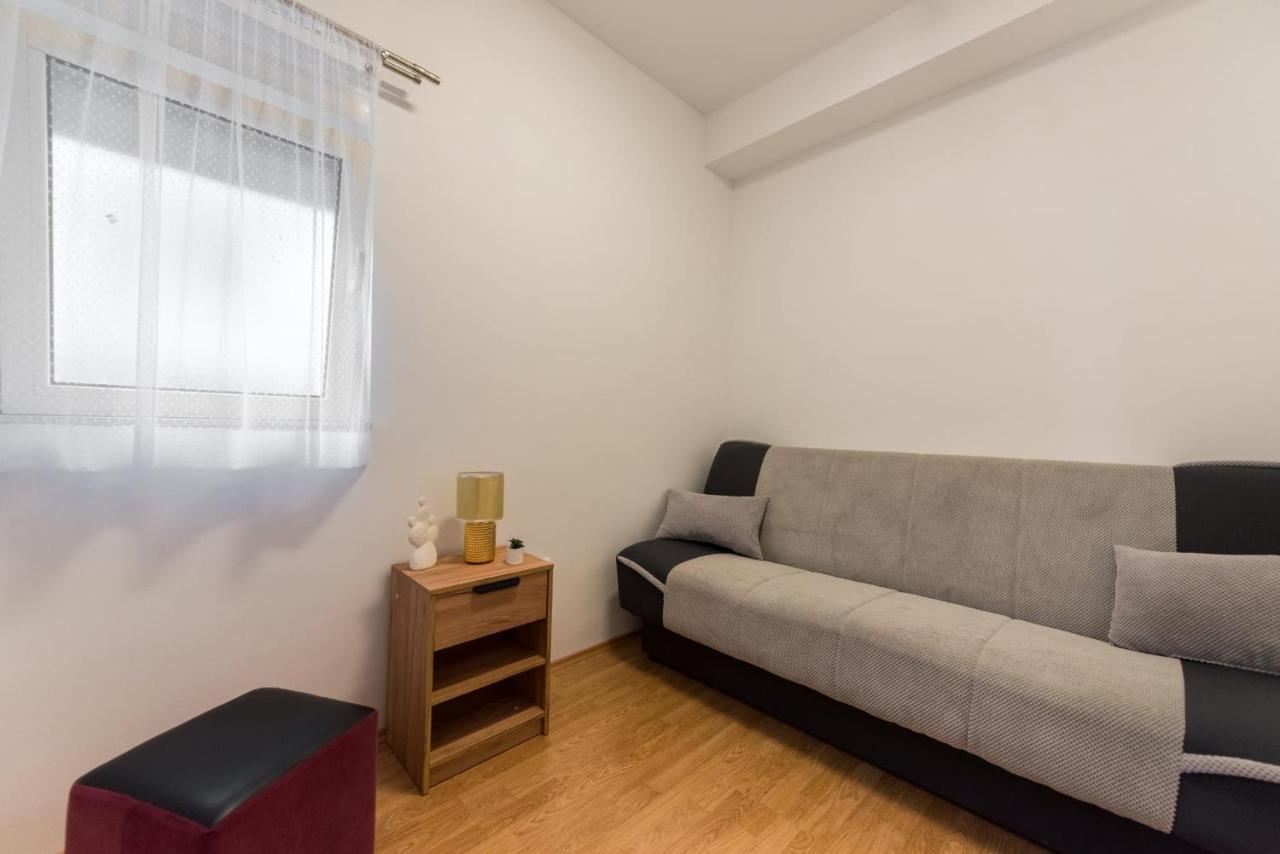 Suit B&R Σπλιτ Εξωτερικό φωτογραφία